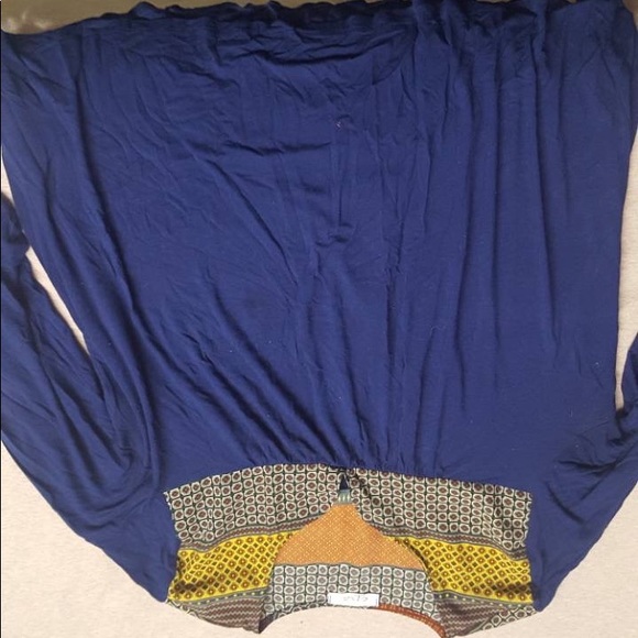 2 Stitch Fix blouses - Picture 5 of 5